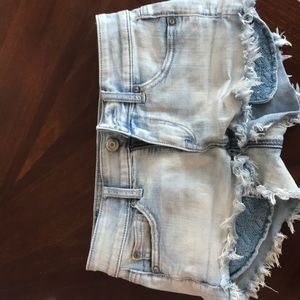 Woman’s Jean shorts